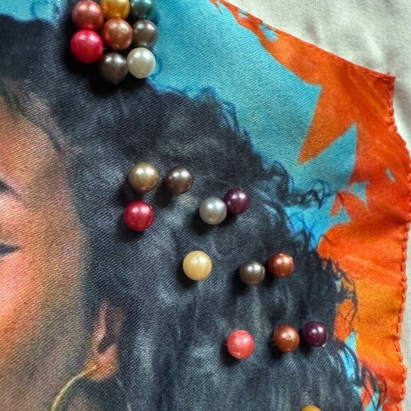 Koko Ailis white  Long-Sleeve Shirt With Vibrant Afrocentric Beaded Art Patch - Picture 4 of 6